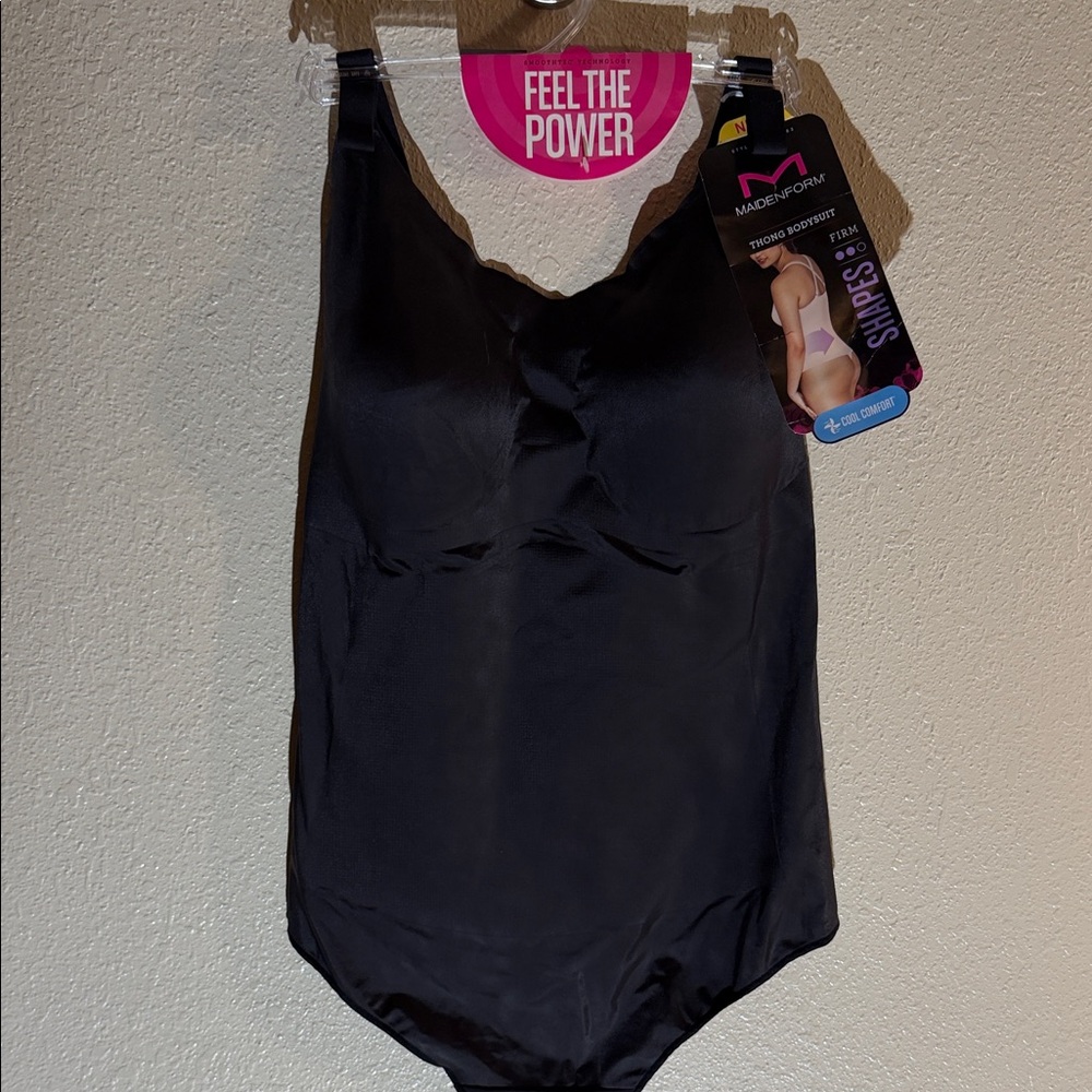 Maidenform Elegant Black Bodysuit